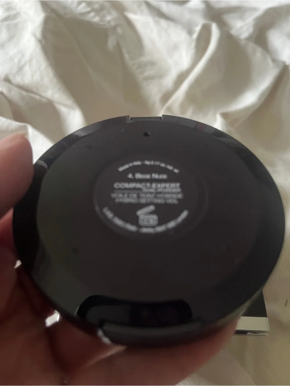 By Terry Paris mattify skin